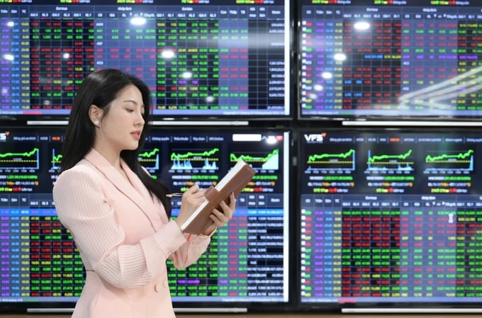 Chứng khoán tạm ngắt mạch sau chuỗi tăng, cơ hội cho nhà đầu tư trung hạn